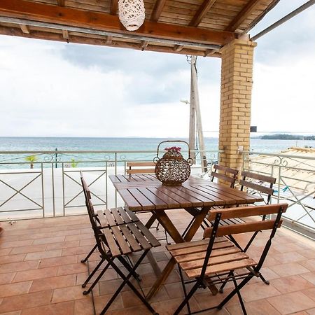 Seaview Stone Apartment In Ipsos Beach Exterior foto